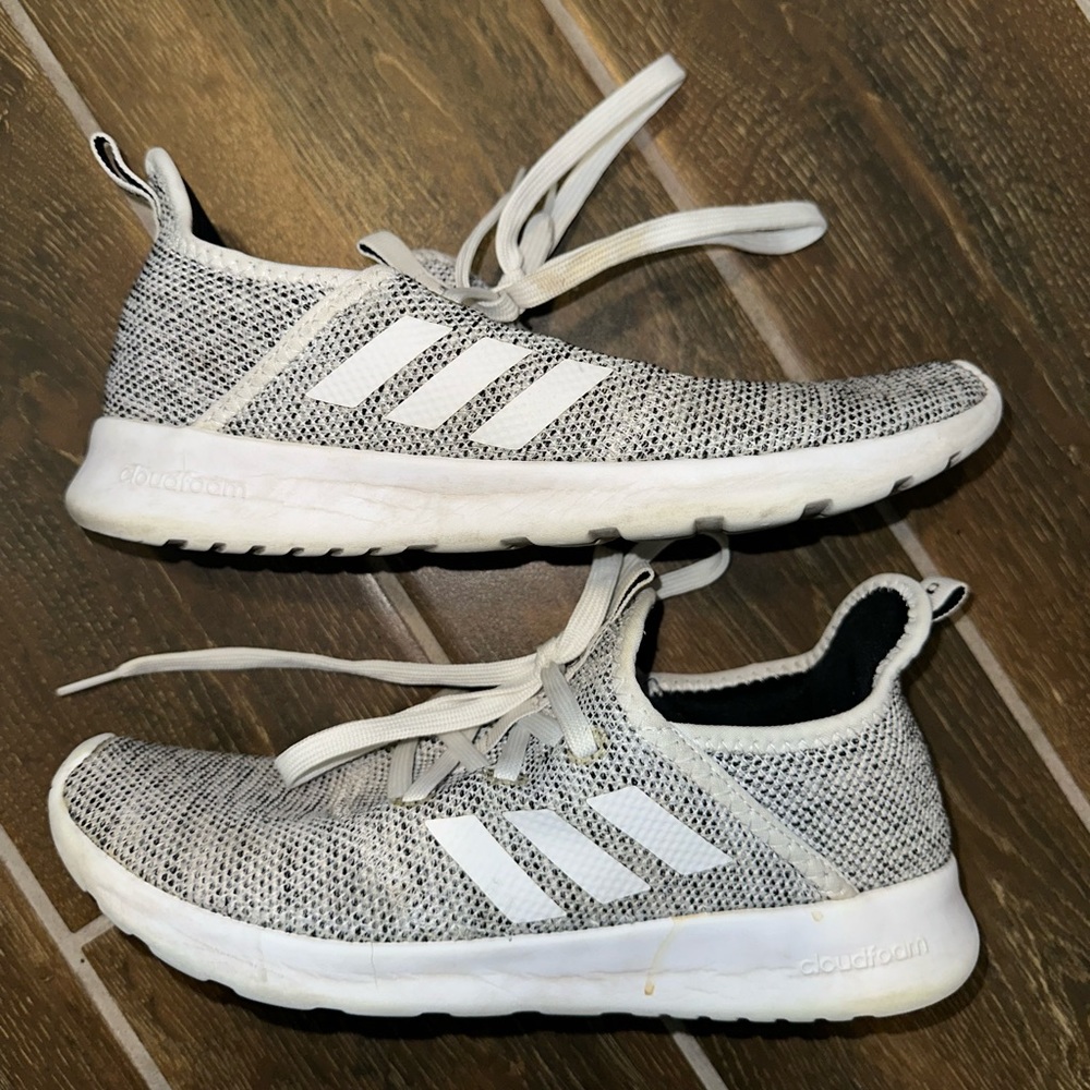 Adidas women’s sneaker